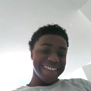 Meet your Posher, Dillon